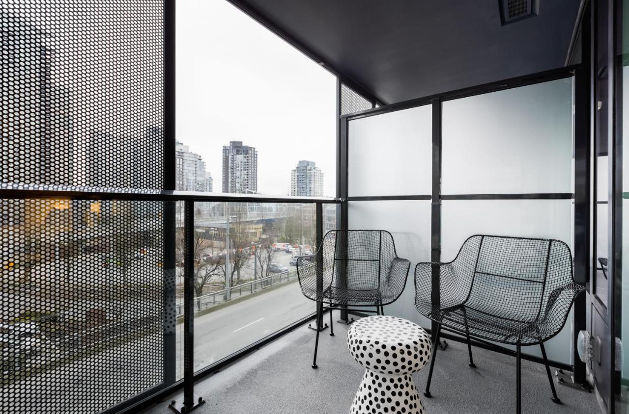 Level Downtown - Howe Hotel Vancouver Exterior photo