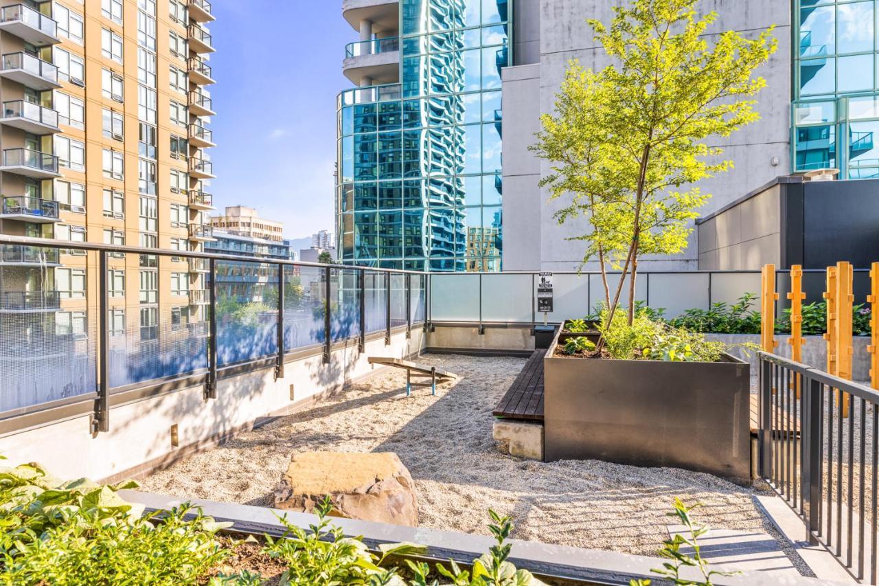 Level Downtown - Howe Hotel Vancouver Exterior photo
